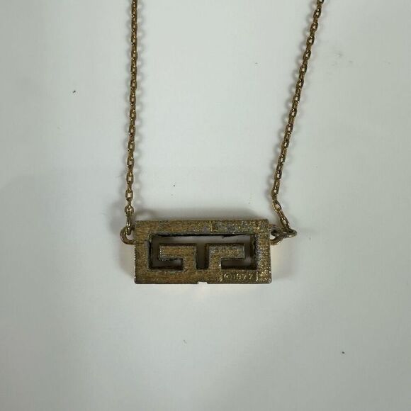 Givenchy 1977 G Logo Rhinestone Choker Necklace Gold Tone Vintage 14” - Picture 2 of 6